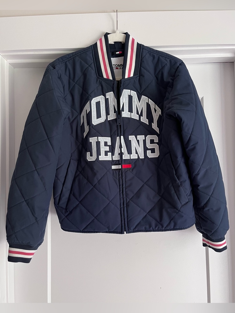Tommy Jeans Quilted bomber jacket Small